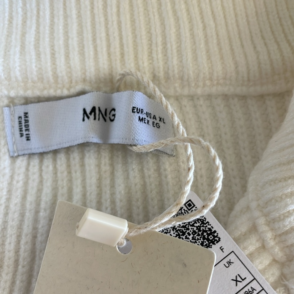 New MNG Sweater Sz XL - Picture 5 of 8